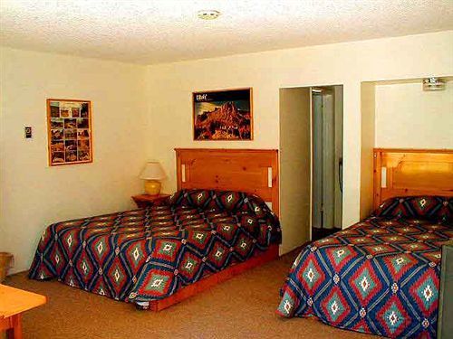 Capitol Reef Inn & Cafe Torrey Extérieur photo